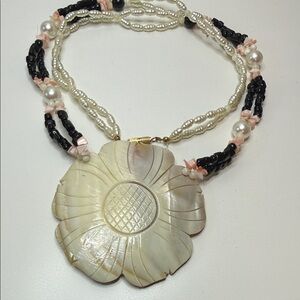 Vintage runway rice Pearl Black Bead Necklace coral chip mother of pearl Boho